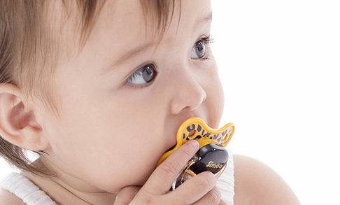 安撫奶嘴用什么牌子好  安撫奶嘴選擇推薦