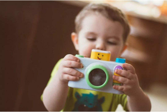 怎么給寶寶挑選合適的玩具 購買寶寶玩具哪些要注意