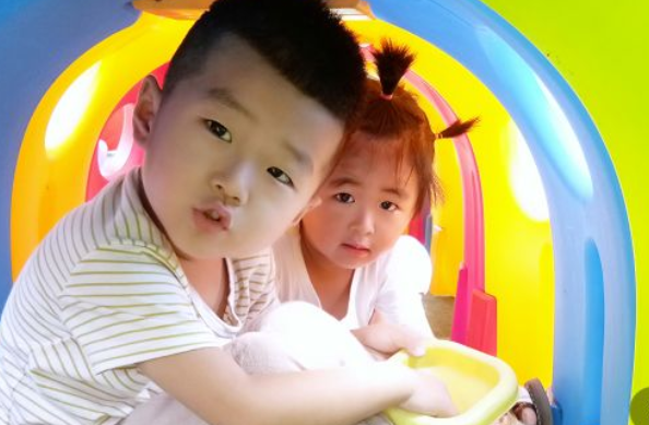 老人帶孩子的8個(gè)弊端 老人帶孩子的危害 老人帶孩子的8個(gè)弊端 老人帶孩子的危害