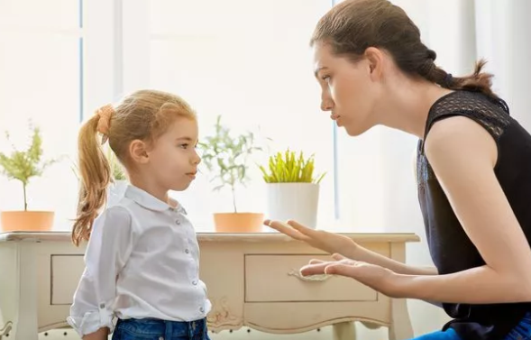 如何正確的批評孩子 正確批評孩子的方法