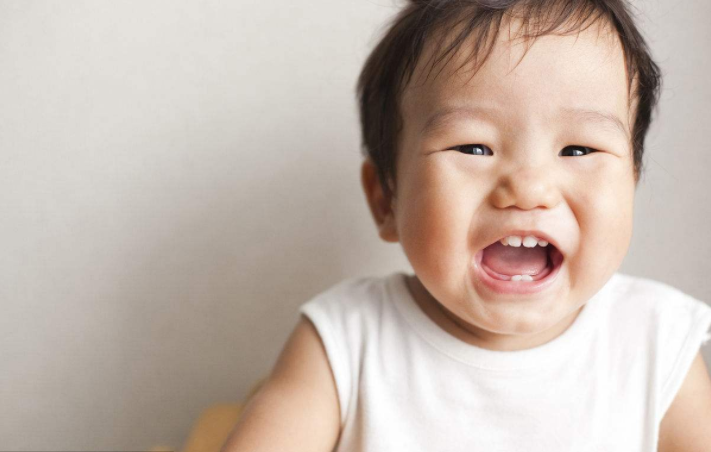 寶寶出牙早好還是出牙晚好 孩子長牙期需要注意什么