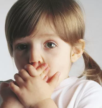 孩子反反復復咳嗽怎么辦  寶寶咳嗽藥注意什么