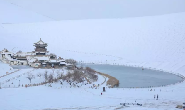 2018第一場雪朋友圈說說 下雪朋友圈心情句子