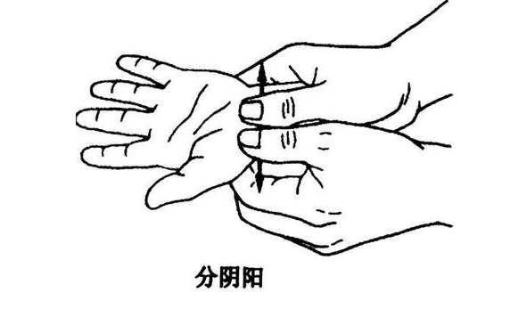 冬天容易得什么感冒 小孩感冒吃什么好 冬天容易得什么感冒 小孩感冒吃什么好