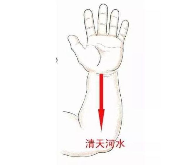 冬天容易得什么感冒 小孩感冒吃什么好 冬天容易得什么感冒 小孩感冒吃什么好