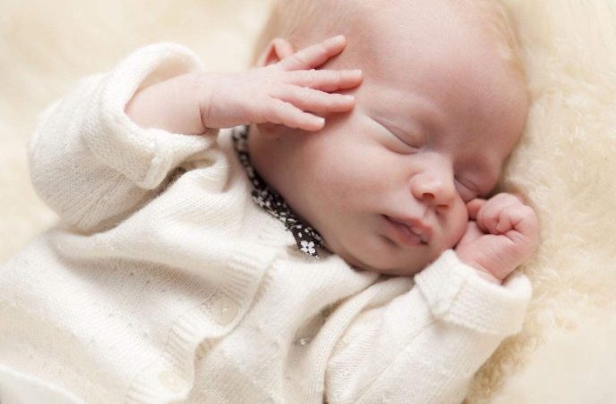 新生兒入睡難怎么辦 新生兒入睡小妙招