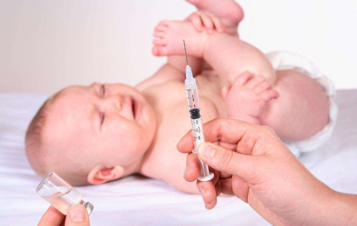 寶寶出生第一針疫苗是什么 寶寶第一針疫苗化膿怎么回事 寶寶出生第一針疫苗是什么 寶寶第一針疫苗化膿怎么回事