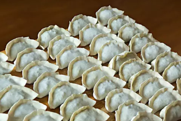 包餃子作文200字 小學三年級包餃子作文范文 包餃子作文200字 小學三年級包餃子作文范文