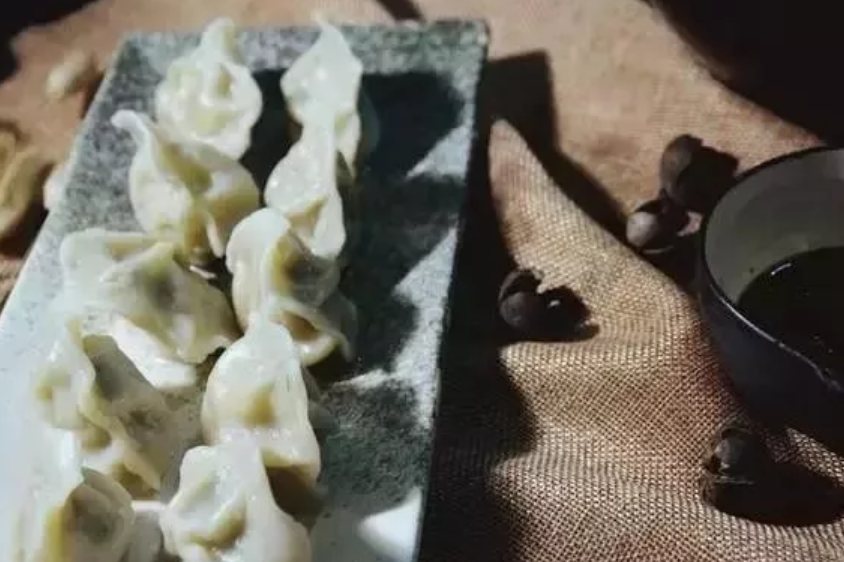 包餃子作文200字 小學三年級包餃子作文范文 包餃子作文200字 小學三年級包餃子作文范文