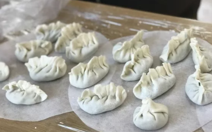 小學作文第一次包餃子 小學三年級作文包餃子300字 小學作文第一次包餃子 小學三年級作文包餃子300字