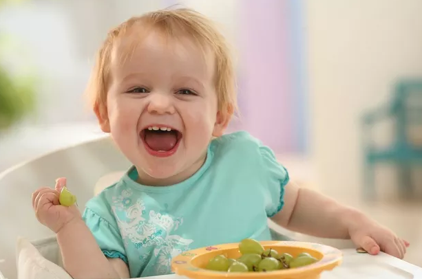 7個月寶寶輔食一天安排表 7個月寶寶輔食吃什么