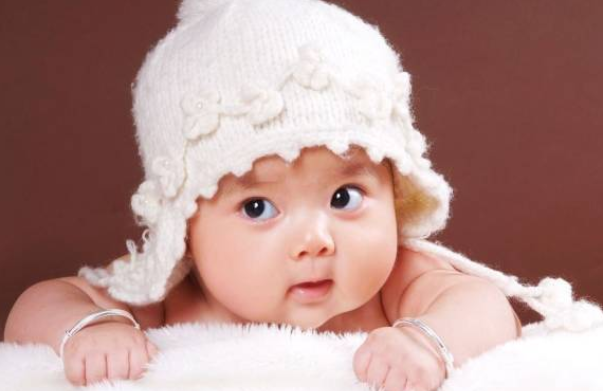 7個月寶寶智力發育的表現 寶寶智力發育的高峰期