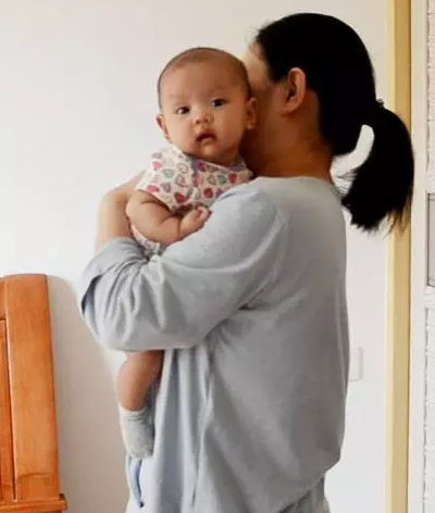 寶寶不會抬頭怎么訓練 寶寶抬頭訓練方法