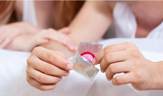 外國夫妻是怎么避孕的 避孕知識詳解 外國夫妻是怎么避孕的 避孕知識詳解