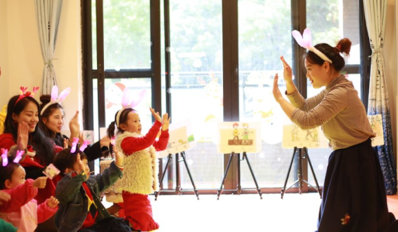 2018圣誕節(jié)幼兒園活動開場白 2018圣誕節(jié)活動回顧