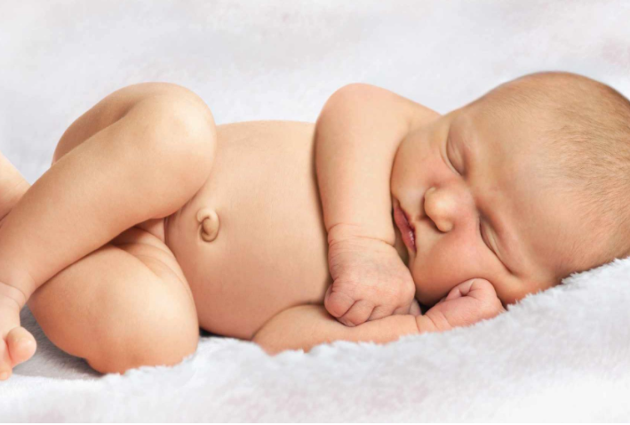 肚臍眼里的泥可以用手摳嗎 寶寶肚臍眼臟了怎么清洗