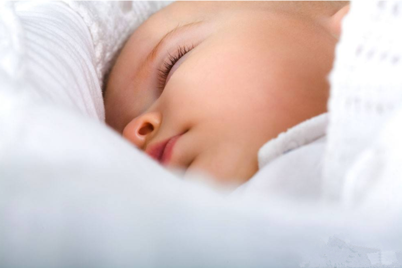 寶寶睫毛倒長會自己好嗎 寶寶眼睫毛倒長怎么辦 寶寶睫毛倒長會自己好嗎 寶寶眼睫毛倒長怎么辦