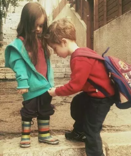 生完二胎要怎么樣對待大寶 對待大寶的正確方式