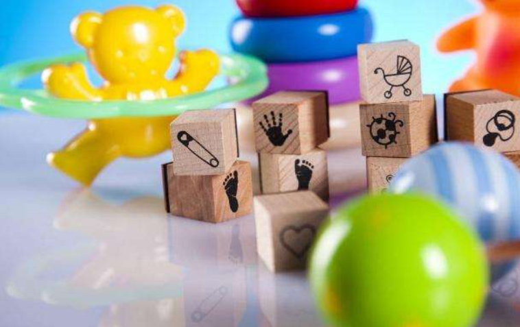 孩子智商是遺傳爸爸還是媽媽 影響孩子智商的因素有哪些 孩子智商是遺傳爸爸還是媽媽 影響孩子智商的因素有哪些