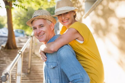 夫妻相差多少歲生出來的孩子更聰明 夫妻相差多少歲合適