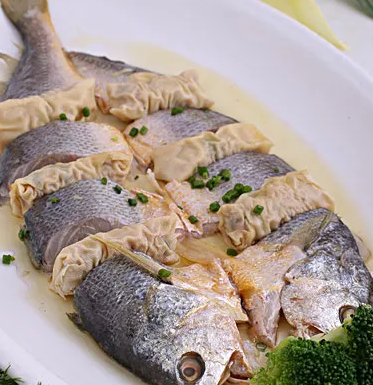 影響孩子身高的食物 哪些食物吃了可以長高                                                      