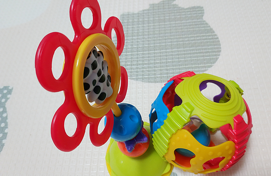 0-1歲寶寶玩具清單 幼兒玩具選擇推薦