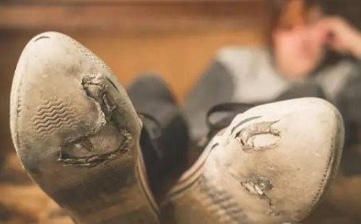 寶寶太早走路有什么影響 寶寶太早走路的危害