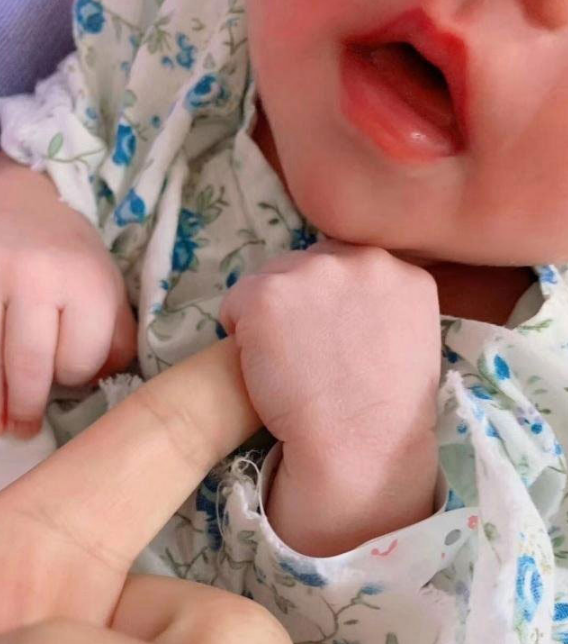 孩子問(wèn)我從哪里來(lái)怎么回答 如何正確解釋我從哪里來(lái)這個(gè)問(wèn)題 孩子問(wèn)我從哪里來(lái)怎么回答 如何正確解釋我從哪里來(lái)這個(gè)問(wèn)題