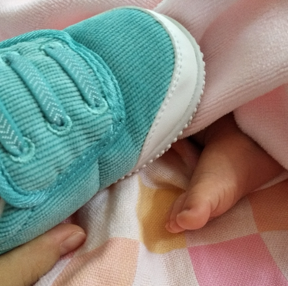 好孩子寶寶步前鞋怎么樣 好孩子寶寶步前鞋試用測(cè)評(píng) 好孩子寶寶步前鞋怎么樣 好孩子寶寶步前鞋試用測(cè)評(píng)