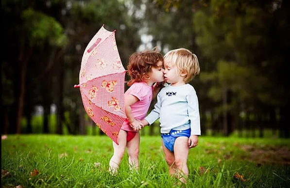 孩子早戀怎么辦 如何給孩子樹立正確的戀愛觀