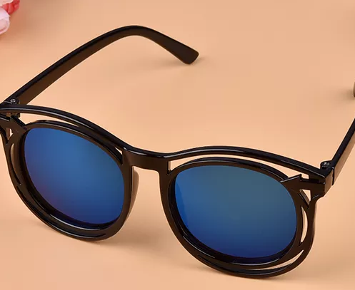 小孩要不要帶太陽眼鏡 小孩太陽眼鏡如何挑選