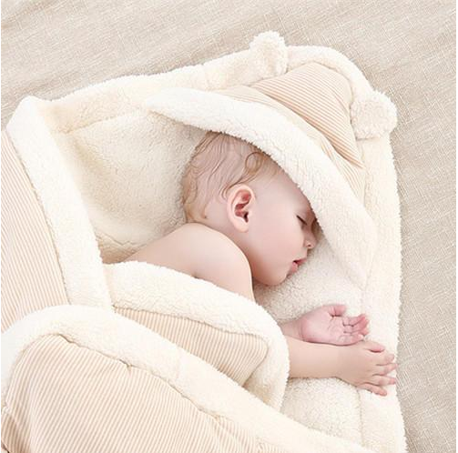 寶寶多大可以不用包被 怎么給寶寶正確使用包被