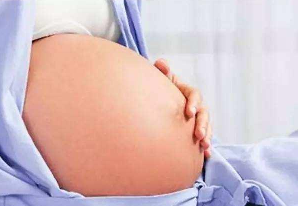 孕婦摸到肚子硬的東西是怎么回事 孕婦肚子硬對胎兒有影響嗎