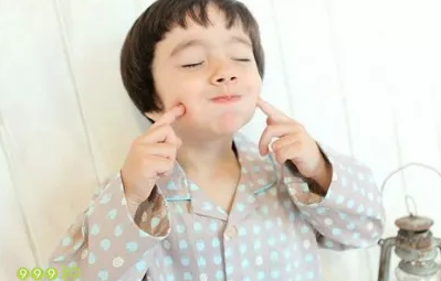 怎么讓孩子變得外向 引導孩子外向的方法