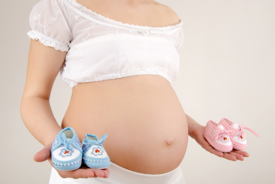 什么時候拍孕婦照對胎兒傷害小 孕婦照拍攝最佳時間 什么時候拍孕婦照對胎兒傷害小 孕婦照拍攝最佳時間