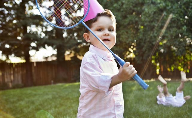 孩子晚上幾點睡好 影響孩子身高的因素有哪些