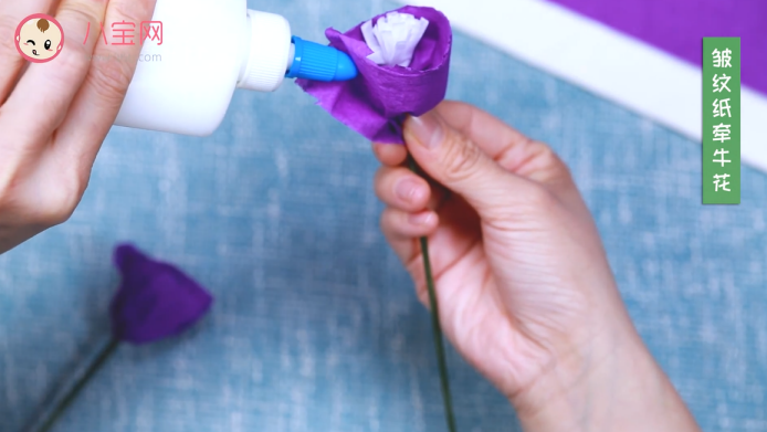 皺紋紙牽牛花視頻教程 皺紋紙牽牛花做法步驟