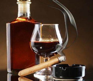 喝酒會影響排卵期嗎 喝酒會影響排卵結果嗎