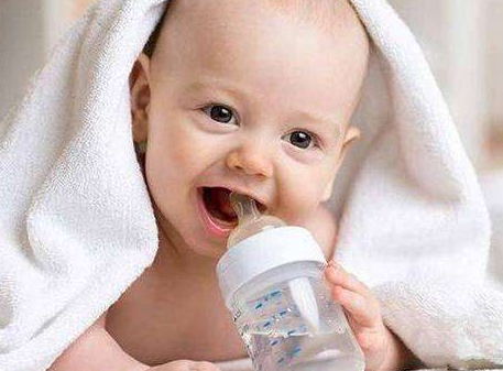 男女寶寶分別怎么如廁 教寶寶如廁的方法