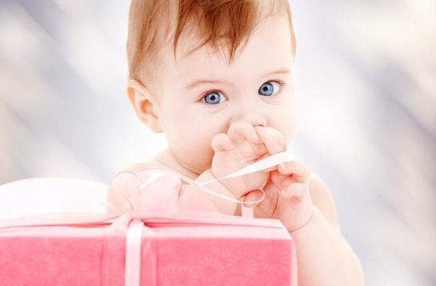 寶寶大腦發育異常有什么表現 寶寶大腦發育異常的行為表現 寶寶大腦發育異常有什么表現 寶寶大腦發育異常的行為表現