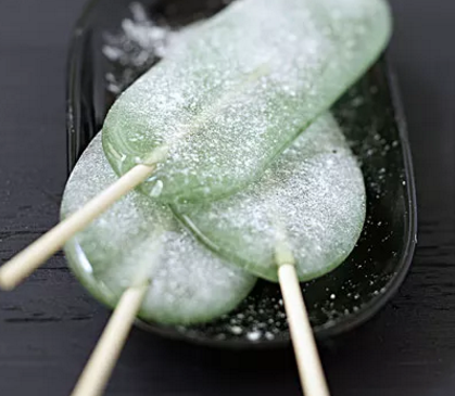 寶寶愛吃甜食讓智力下降嗎 寶寶吃甜食有什么危害 寶寶愛吃甜食讓智力下降嗎 寶寶吃甜食有什么危害