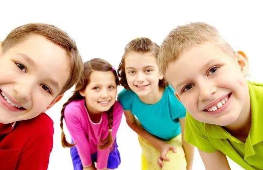 孩子性早熟有哪些表現 孩子性早熟的特征表現