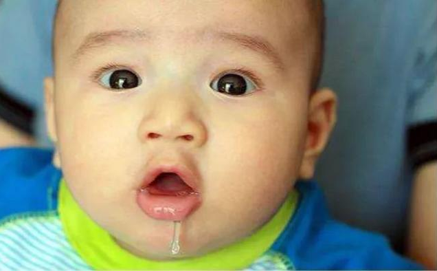 寶寶流口水嚴(yán)重怎么辦 寶寶流口水原因分析