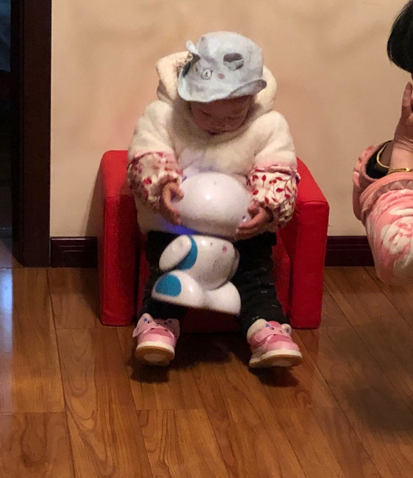 小霸王智能機(jī)器人玩具怎么樣 小霸王智能機(jī)器人玩具好不好