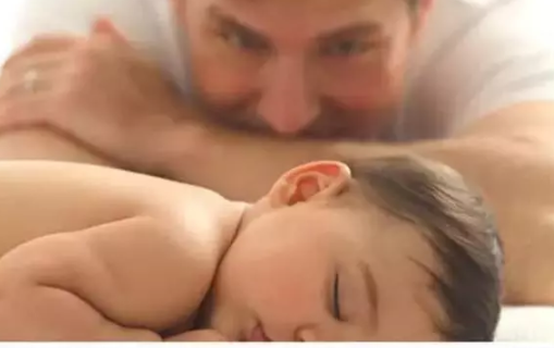 夜奶頻繁直接斷奶好嗎 寶寶夜奶頻繁怎么斷奶 夜奶頻繁直接斷奶好嗎 寶寶夜奶頻繁怎么斷奶