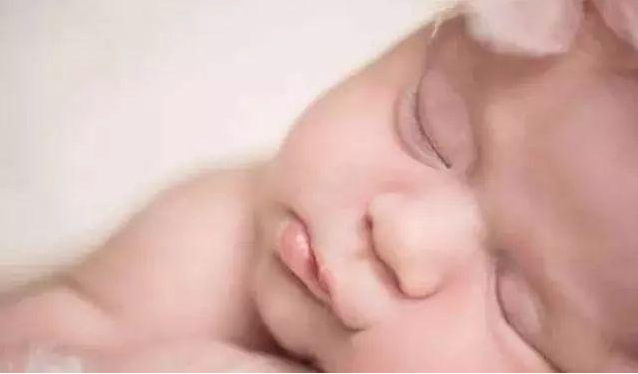 孩子睡覺磨牙怎么解決 孩子睡覺磨牙解決方法