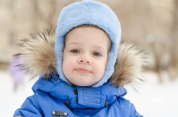 寶寶上學后越來越膽小怎么回事 孩子膽小不想上學怎么辦