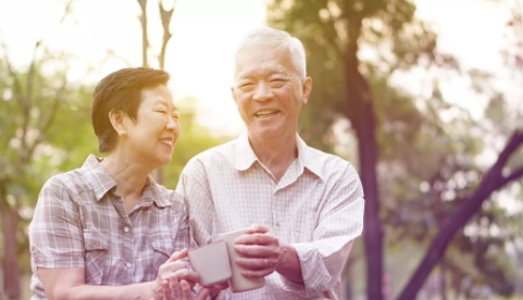 老人帶娃需要給錢(qián)嗎 老人帶娃給多少錢(qián)好