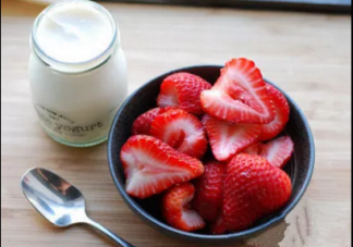 新生兒乳糖不耐受是怎么回事 新生兒乳糖不耐受怎么辦