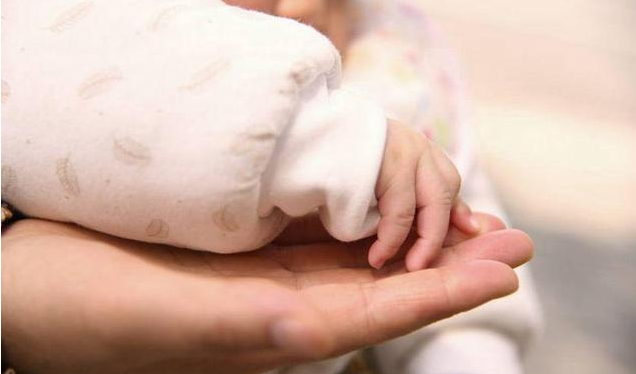 寶寶幾個(gè)月可以抱出室外 寶寶可以抱出室外的時(shí)間介紹